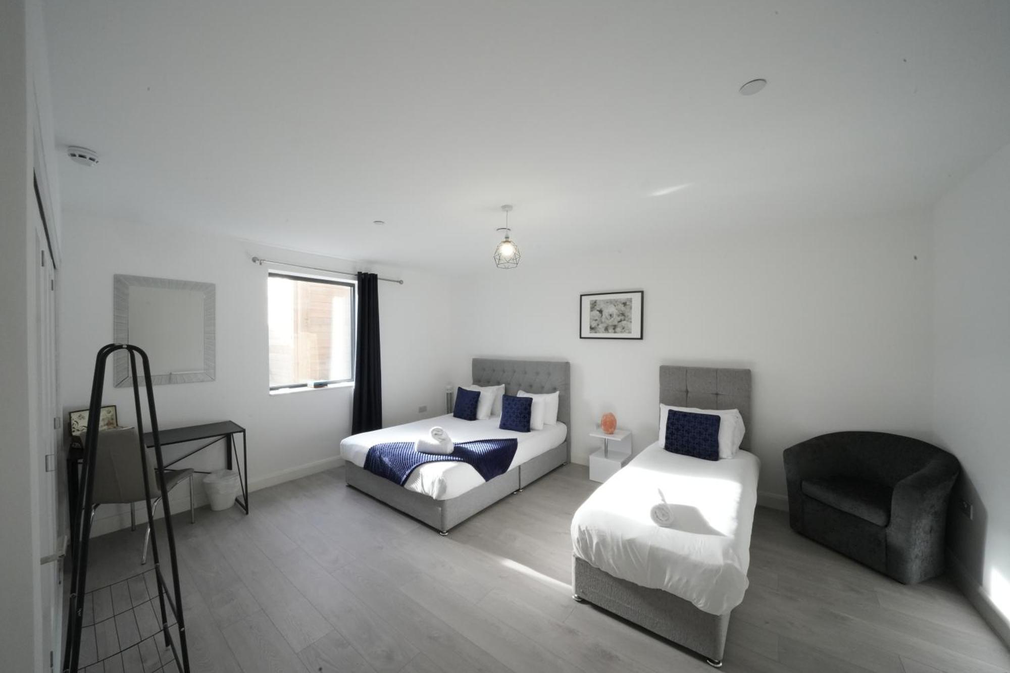 Ealing Broadway Great Stay 7-Minute Walk From The Underground Exterior photo