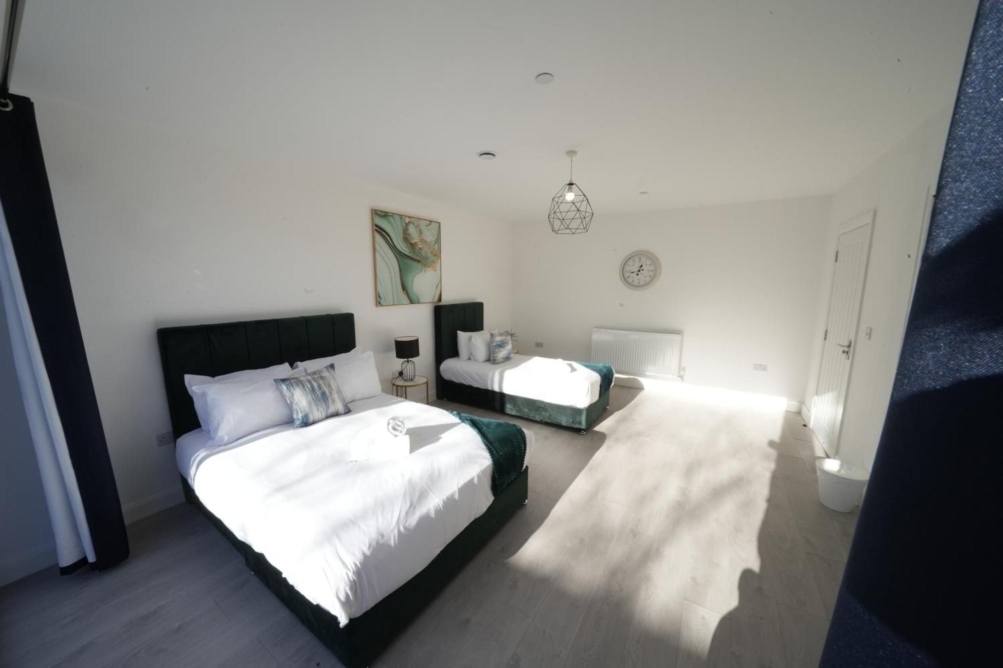 Ealing Broadway Great Stay 7-Minute Walk From The Underground Exterior photo