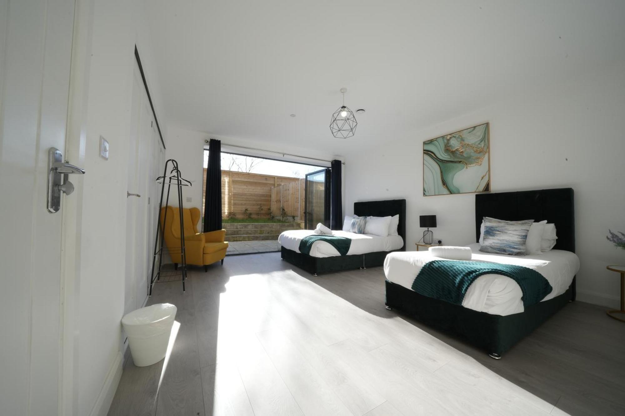Ealing Broadway Great Stay 7-Minute Walk From The Underground Exterior photo